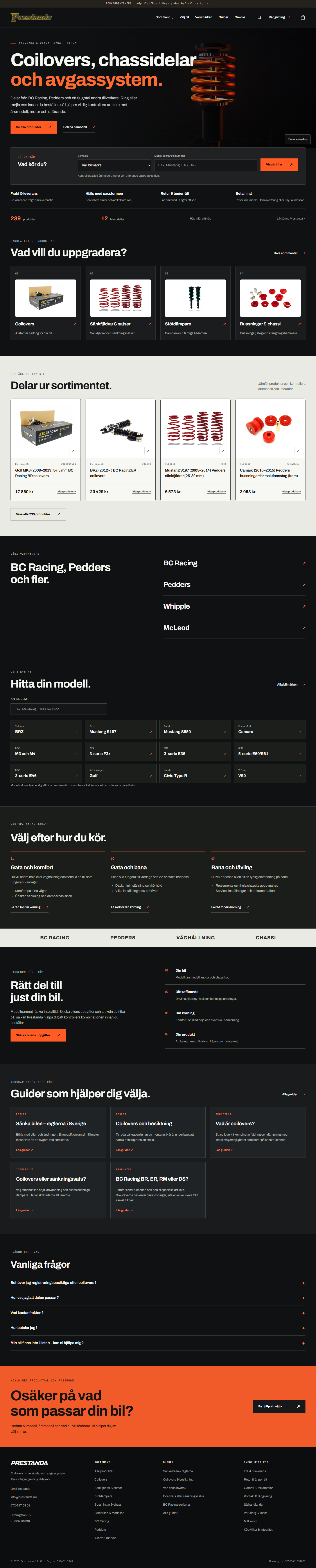 Prestandas mörka startsida med orange detaljer, chassidelar och produktkategorier.